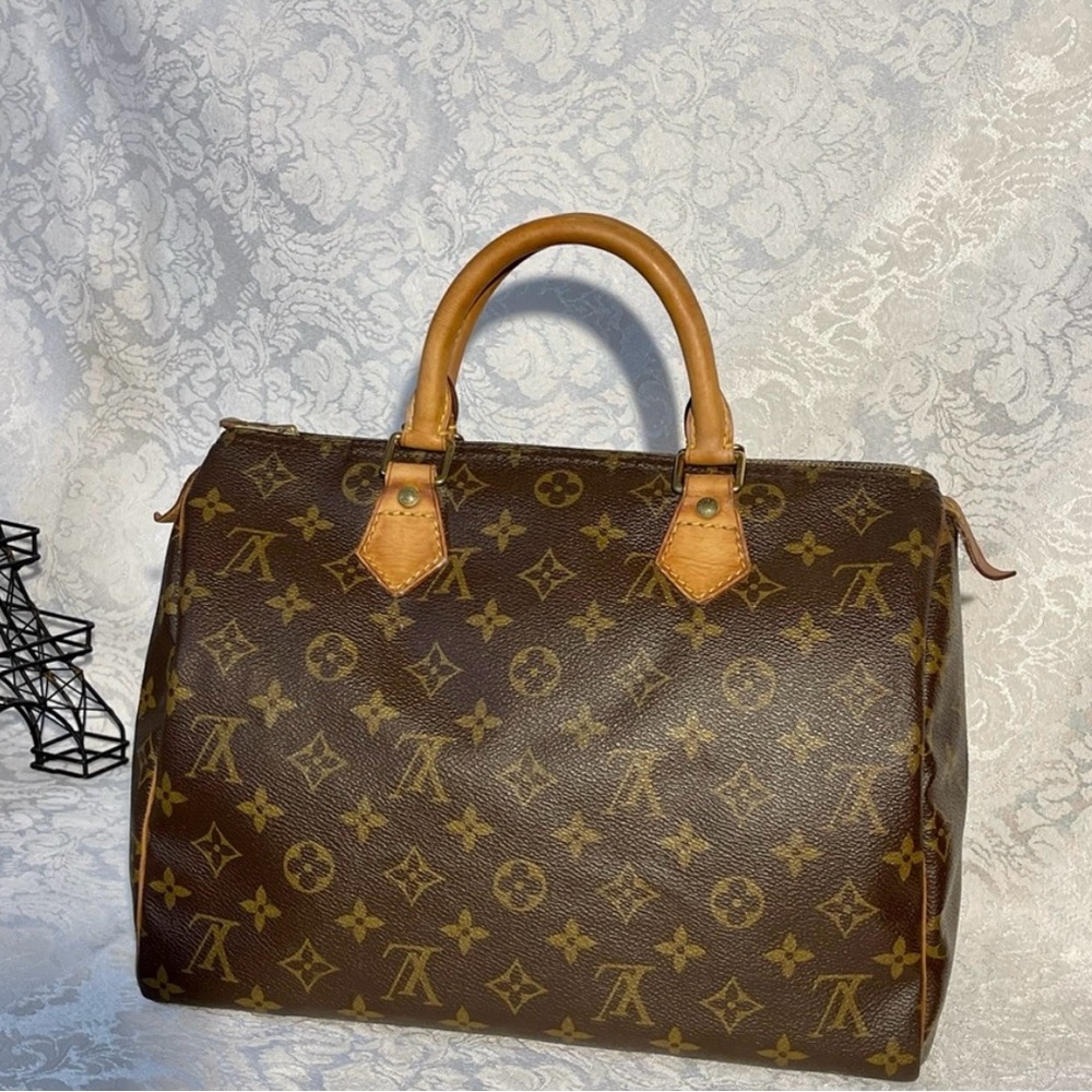 LOUIS VUITTON Speedy30 Handbag Purse monogram Canvas.Certif authenticity on file